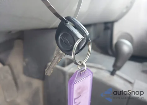 2008 Chevrolet Silverado 1500 Work Truck из США, поврежденный, VIN 1GCEK19C48E134575